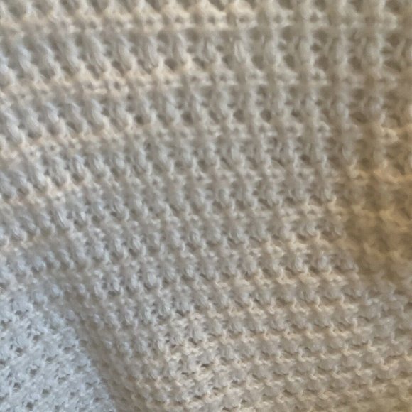 Express White Knit Turtleneck Jumper Chunky Sweater Long Sleeve Large NWT - Picture 9 of 11